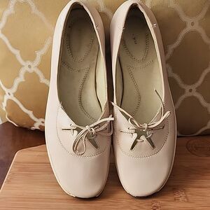 Vintage 'Escaranda' Leather Upper Easy Spirit Shoes Size 6 M